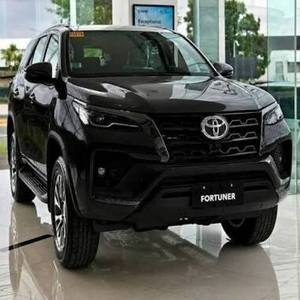 Toyota Fortuner 4.0 1GR SUV Automatique Certifiée d'Occasion 2025 Boîte de Vitesses Automatique Intérieur Clair Conduite à Gauche/Droite Voitures à Vendre - Product Image 1