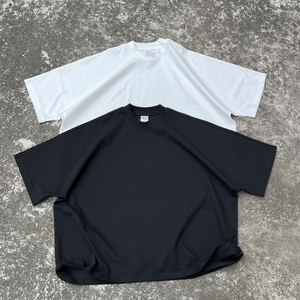 Camiseta con estampado de pantalla DTG de algodón GSM 200 para hombre, ropa de calle Boxy Fit, manga corta, fabricante de camisetas de punto de peso pesado sólido - Product Image 2