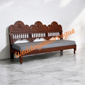 Ensemble de canapé traditionnel à trois places pour festival de mariage avec tissu doux artisanat fin et décoration élégante fournisseur indien - Product Image 4