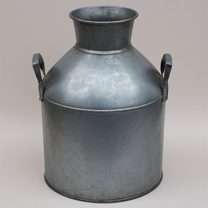 Lata de leche galvanizada antigua de estilo vintage con forma duradera, perfecta para cocinas, hogares, jardín, cafetería y uso en granjas al aire libre - Product Image 5