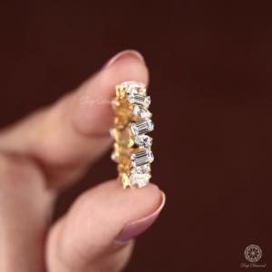 Lab Grown Diamond Wedding Band Pera y Esmeralda Corte 14K Oro - Product Image 5