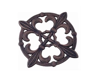 Handcrafted Aluminum <b>Kitchen</b> Trivet Unique Shaped Metal Table <b>Decorative</b> & <b>Accessories</b> for <b>Kitchen</b> Industry Trending Products - Product Image 4