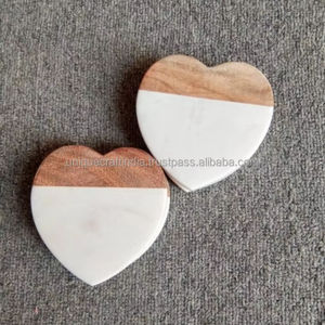 Sous-verres en pierre de luxe en forme de coeur faits à la main en Inde avec une finition lisse Artisanat unique pour tapis et tampons d'intérieur de cuisine - Product Image 1