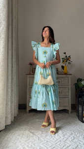 Impresionante vestido único de algodón Midi con decoración de encaje El algodón más fino que proporciona una experiencia cómoda y transpirable - Product Image 2