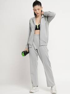 High-Quality <b>Women's</b> Tracksuit Breathable Soft Fabric <b>Jogger</b> Suit for Outdoor and Sports Activities Full Zipper With Two Pockets - Product Image 3