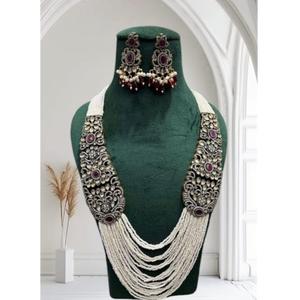 Collier Kundan à poires multicouches de luxe avec de longues boucles d'oreilles pendantes, parfait pour la réception de mariage et la fête. - Product Image 1