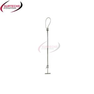 Soporte para Cerdos de Acero Cromado Premium con Liberación Rápida y Fácil, Instrumentos Quirúrgicos de PVC Clase I para Ganadería - Product Image 1