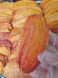 กล้วยสยามอบแห้งแบบกด รสขิงงา 9.2 ออนซ์ 500 กรัม  กล้วยอบกรอบรสขิงงา  ผู้ผลิตฉลากส่วนตัวจากเวียดนาม - Product Image 1