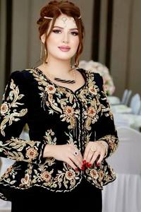 Veste en satin marocain de qualité supérieure pour femmes, élégante, stylée, confortable, design d'inspiration traditionnelle, idéale pour les occasions formelles, antistatique - Product Image 2