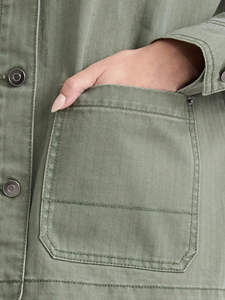 แจ็คเก็ตยีนส์สำหรับผู้หญิงไซส์ใหญ่ ทรงยาว สกรีนโลโก้ได้ ผ้าฝ้ายผสมสแปนเด็กซ์ ดีไซน์ใหม่ปี 2025 - Product Image 3