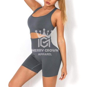 2025 entrenamiento de verano para mujer sólido 2 piezas conjuntos de Yoga pantalones cortos transpirables y sujetador ropa de algodón personalizable al por mayor - Product Image 3