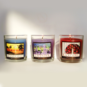 Set Regalo di 3 Candele di Lusso a Colonna con Fiori per Decorazione Casa, Natale, Halloween e Diwali - Product Image 2