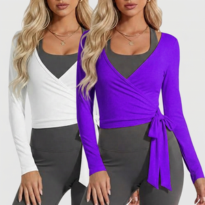 Chemise de yoga respirante à manches longues et col en V pour femme, couleur unie, rose et blanc - Product Image 6
