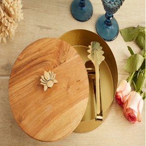 Indian Essence Wood Roti Box con pinzas Hecho de utensilios de cocina de forma redonda de alta calidad Chapati Box con una tapa desmontable - Product Image 1