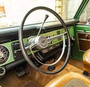 Bronco Clásico Usado de 1973, Gasolina, Manual, 180 km/h, Origen Estadounidense, 2500 kg de Peso Bruto Vehicular, en Venta - Product Image 3