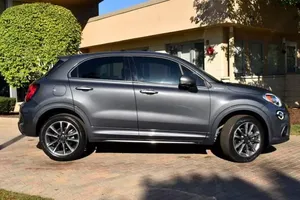 FIAT 500X SPORT AWD 2022 d'occasion, conduite à gauche/droite - Product Image 4