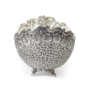 Tazón de comida de Metal con forma elegante, ensalada de verduras de diseñador martillado, fruta decorativa hecha a mano - Product Image 1