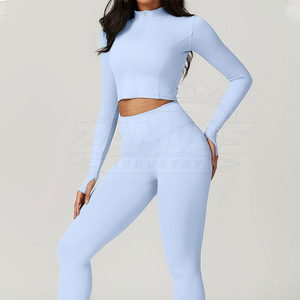 Conjunto de Yoga de 3 Piezas para Mujer Hecho en Pakistán a Precio Económico, Conjunto de Yoga Cómodo para Mujer en Oferta en Línea, Leggings y Sujetador Deportivo - Product Image 4