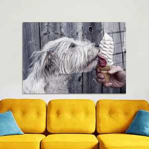 Toile imprimée : Tableau d'un chien mignon mangeant une glace, Décoration murale élégante, ART SUR VERRE TÉRMÉTRAL - Product Image 1