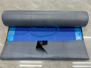 Sous-couche de <span class=keywords><strong>toiture</strong></span> autocollante, protection contre la glace et l'eau, membrane imperméable haute température à peler et coller pour les avant-toits et les traverses - Product Image 5