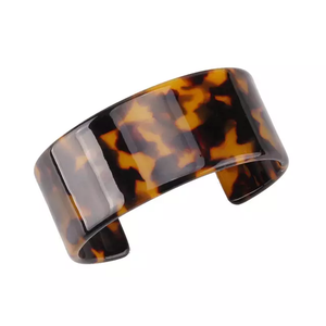 Brazaletes de resina hechos a mano para niñas y mujeres, producto de diseño, Joyería Moderna - Product Image 1