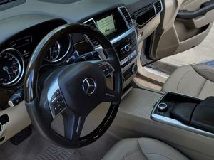 Offre Spéciale : Mercedes-Benz Classe M ML 350 d'occasion en excellent état – Prêt à être expédié - Product Image 3
