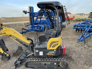 Excavadora sobre orugas 2023 E17C con motor Yanmar y componentes hidráulicos Eaton-Miniexcavadora de alta eficiencia - Product Image 5