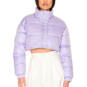 Blousons d'hiver pour femmes à col montant, style court, doudoune, service OEM, fabrication sur mesure, vêtements d'extérieur pour femmes personnalisés - Product Image 2