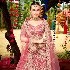 ชุดเดรสเจ้าสาวสุดหรูจากนักออกแบบ roop ชุดเดรสสำหรับเจ้าสาวทำจากหินจาร์ข่าน - Product Image 1