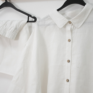 <span class=keywords><strong>Camicia</strong></span> e pantaloni pigiama unisex estivi personalizzati 2 pezzi <span class=keywords><strong>camicia</strong></span> <span class=keywords><strong>da</strong></span> <span class=keywords><strong>notte</strong></span> in lino organico set di pantaloncini <span class=keywords><strong>da</strong></span> pigiama in puro lino - Product Image 4