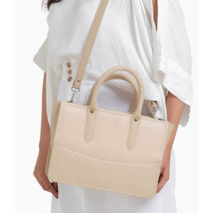 Sac à main en cuir pour femme, léger, de qualité supérieure, matériau durable, confortable, dernier design, Hamid International, personnalisé - Product Image 2