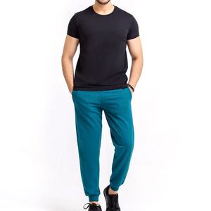 Pantalon de jogging décontracté ample et large pour homme en toile respirante, séchage rapide, coupe-vent, écologique et légère, style streetwear - Product Image 3