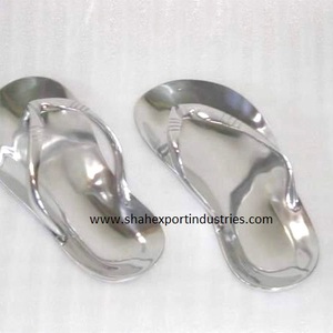 Nueva escultura de mano de Metal decorativa con acabado plateado para sala de estar y decoración de mesa de oficina escultura de lujo - Product Image 2