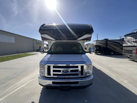 Nouvelles caravanes de luxe standard en aluminium, remorques de camping 4x4, camping-car tout-terrain durable pour 4 à 6 personnes, expédition, voyage en camion, aérien
