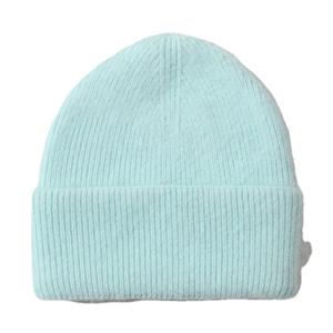 Gorro de Invierno para Adultos Más Vendido, Hecho en Pakistán, Estilo Jacquard con Colores Sólidos Lisos para Pedidos Personalizados al por Mayor - Product Image 1