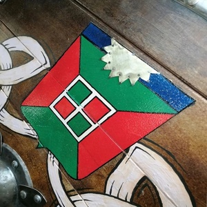 Escudo Vikingo JEXMOO Hecho a Mano de 24 Pulgadas, de Madera y Acero con Alto Contenido de Carbono, Diseño de Copa Central, con Soporte Compatible y Personalizable - Product Image 6