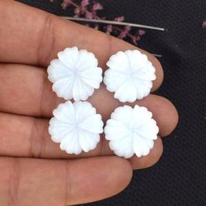 Pierre d'opale blanche naturelle en forme de fleur pierre précieuse sculptée en vrac pour la fabrication de pendentifs de bijoux perles de sculptures en cristal faites à la main de 15mm en vrac - Product Image 2