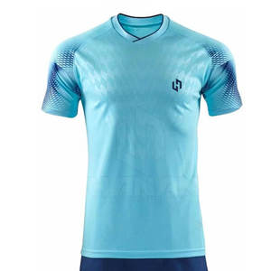 Ropa de fútbol personalizada de calidad superior Venta caliente en Pakistán Uniformes personalizados para jugadores de fútbol - Product Image 3