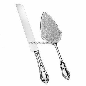 Serveur à gâteaux et couteaux pour la maison et la cuisine Ensemble design attrayant en acier inoxydable poli miroir hôtels et serveur à gâteaux de mariage - Product Image 1