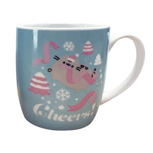 Taza Navideña con Diseño de Dibujos Animados de Pusheen para Regalos - Product Image 1