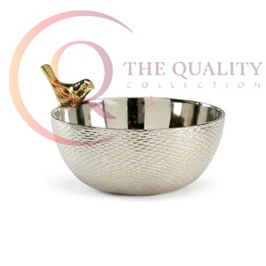 Tazón de Acero Inoxidable Hecho a Mano para Fiestas, Diseñado para Combinar con Interiores Modernos y Tradicionales, Colores y Tamaños Personalizables - Product Image 6
