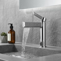 Robinet de salle de bain en laiton finition chromée, design moderne, garantie 2 ans, mitigeur monocommande à poser, eau chaude et froide, cartouche céramique