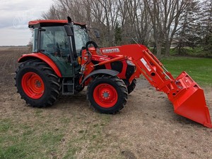 รถแทรกเตอร์ขนาดเล็ก KUBOTA M5-091 เครื่องยนต์ดีเซล 40-100 แรงม้า ขับเคลื่อน 4 ล้อ พร้อมระบบขับเคลื่อน 2 ล้อ Massey Ferguson - Product Image 2