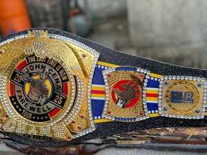 WWE Championship Belt Toy Gold Belt Venta al por mayor Personalizable Luxury Metal Medal Material Ajustable Wrestling Boxing Belt Ronpex - Product Image 2