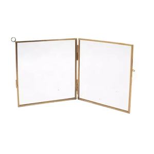 Cadre Photo élégant décor de table métal et verre pour décoration murale cadre en verre couleur or suspension murale cadre Photo de salon - Product Image 1