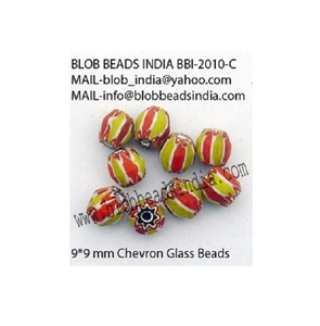 Fashion Accessory Necklace With Vibrant Glass Details <strong>Designed</strong> For Layered Looks Or Solo Wear Styles Supplier From India - Product Image 5