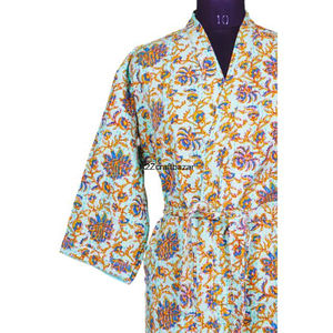 Bata de Baño Elegante Hecha a Mano 100% Algodón, Estampado Floral Indio, Kimono de Algodón con Puntada Kantha Hecha a Mano, Kimono de Algodón para Baño y Traje de Baño - Product Image 4