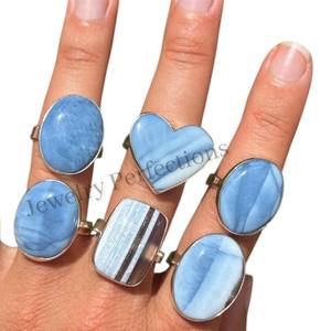 แหวนเงินชุบประดับพลอยโอปอลสีน้ำเงินธรรมชาติคุณภาพสูง แหวนแฟชั่นพลอยทองเหลืองขายส่ง เครื่องประดับกันน้ำ - Product Image 2