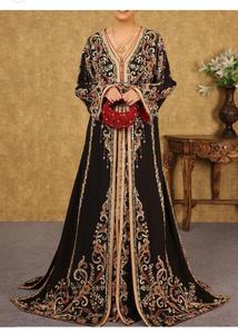 Bordado elegante 2025 @ con elegante piedra embellecida, Dabka, trabajo de perlas en hermoso caftán negro argelino y velo para boda - Product Image 2