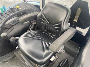 Tractor de oruga Holland TS115A 70HP usado, Fawde componentes del núcleo del motor (bomba de caja de cambios de cojinete), maquinaria para informe para granjas - Product Image 5